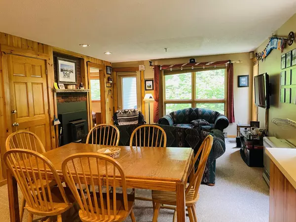 Carrabassett Valley, ME 04947,2505 Beaver Brook LN #2505