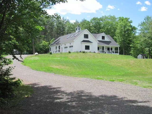 Kennebunk, ME 04043,482 Cole RD