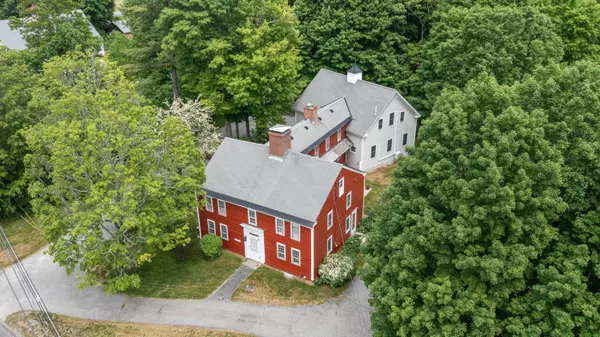 392 Walnut Hill RD, North Yarmouth, ME 04097