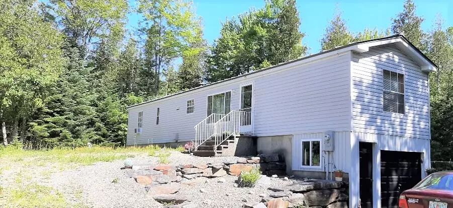 Kingfield, ME 04947,513 W Kingfield RD