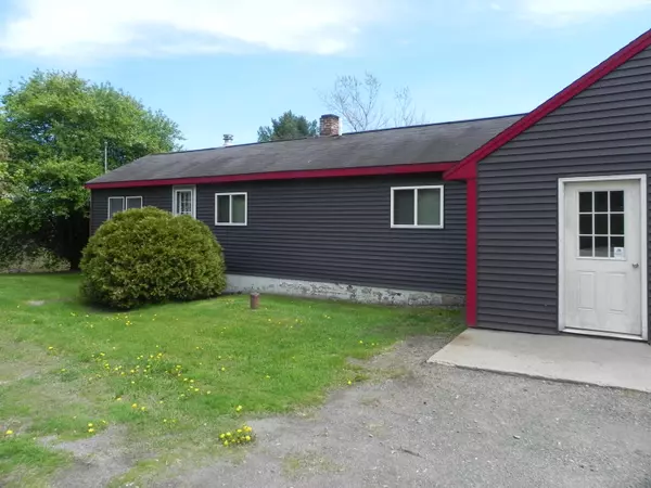 Lubec, ME 04652,1094 County RD