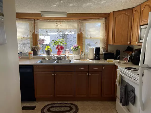 Mexico, ME 04257,140 Swett AVE