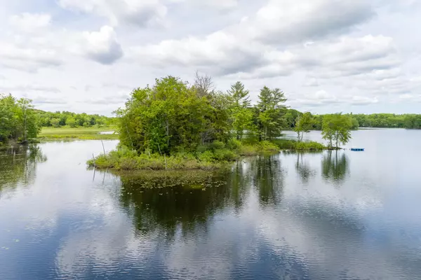 Litchfield, ME 04350,0 Horseshoe pond IS