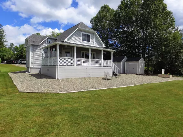 5 Ludwig LN, Searsport, ME 04974