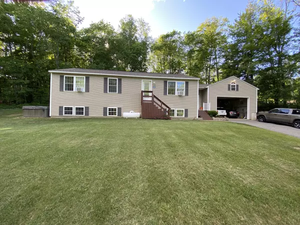 Oakland, ME 04963,105 Autumn LN