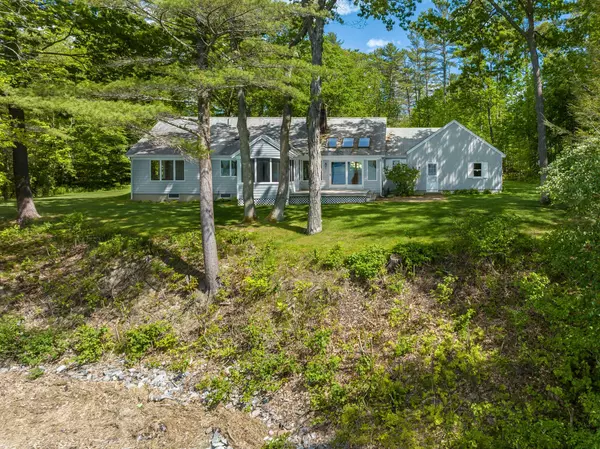 Yarmouth, ME 04096,797 Princes Point RD