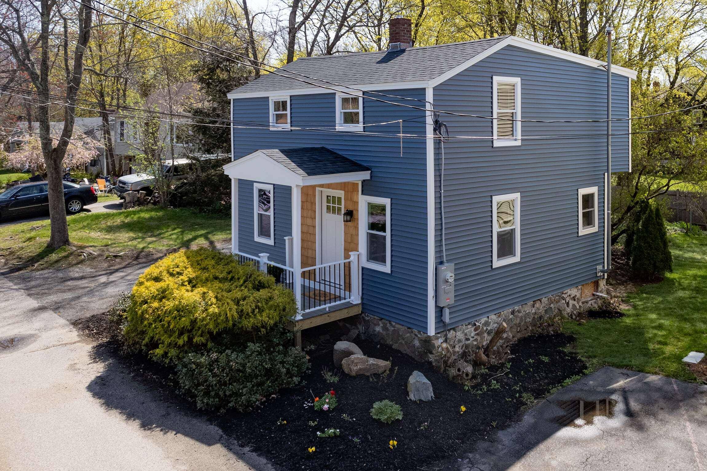 11 Angel AVE, York, ME 03909
