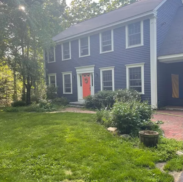 35 Kelsey Ridge RD, Freeport, ME 04032