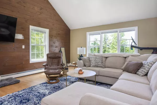 Naples, ME 04055,60 Turcotte DR