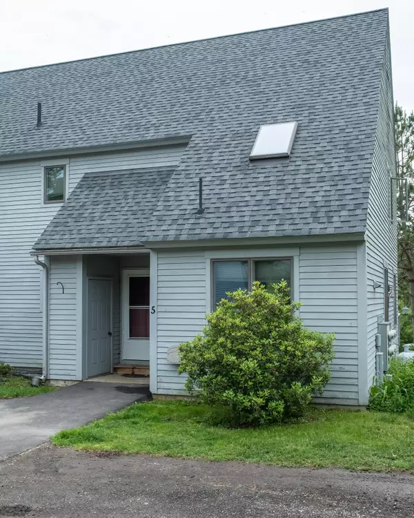 226 Kalers Corner ST #5, Waldoboro, ME 04572