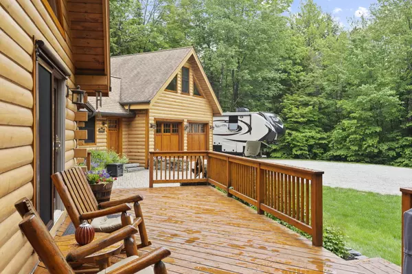 Freeport, ME 04032,91 Wilderness DR