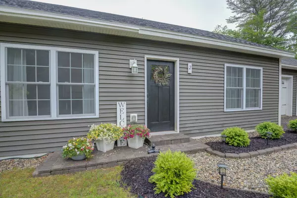 Freeport, ME 04032,2 Diamond DR