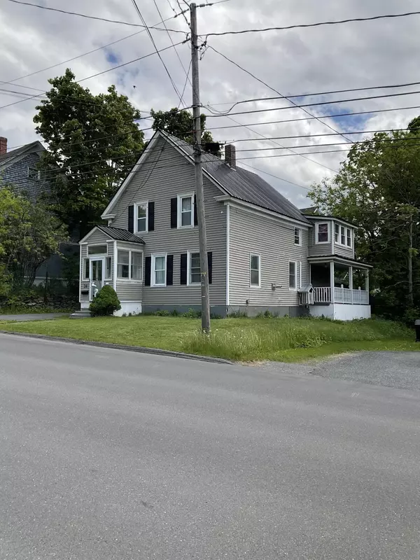 Presque Isle, ME 04769,24 Blake ST
