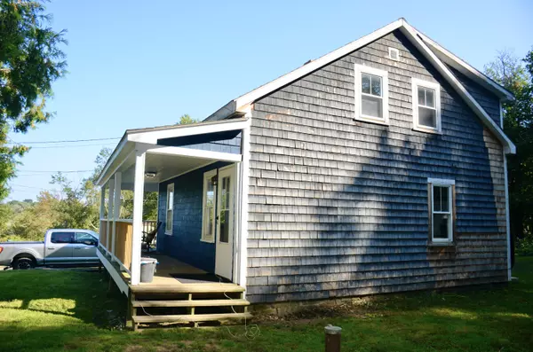 Saint George, ME 04859,740 Spruce Head RD