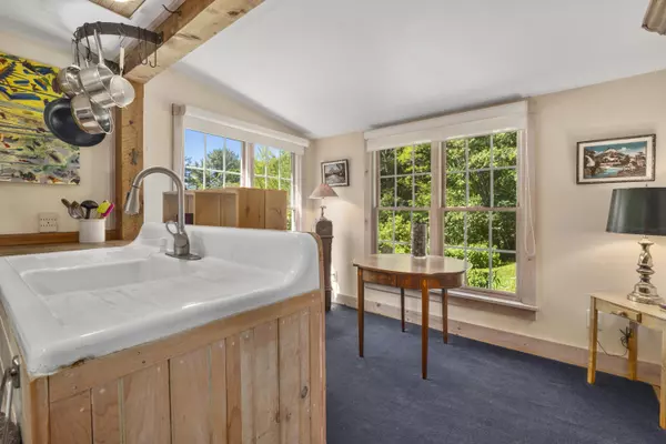 Rockport, ME 04856,56 Conway RD