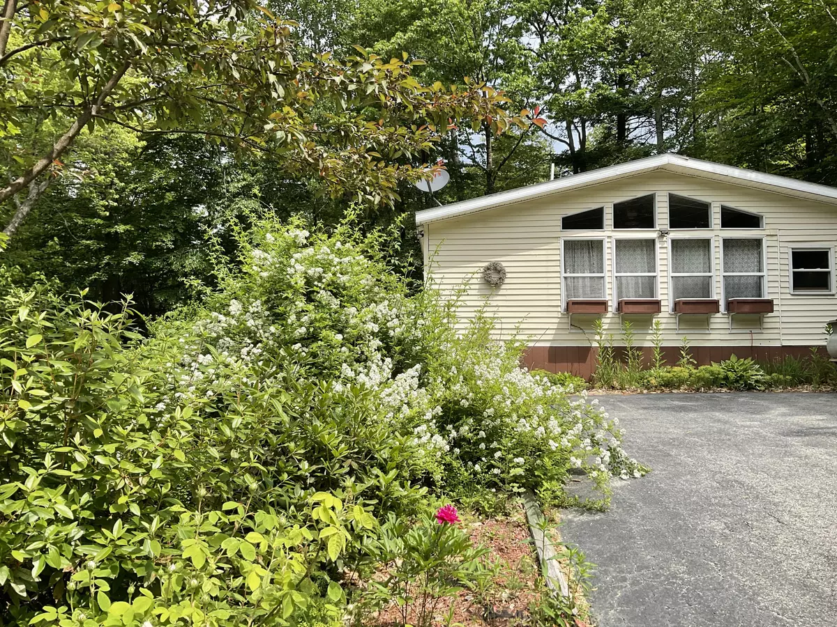 Naples, ME 04055,33 Shaw Hill RD