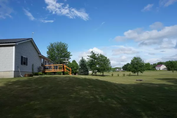 Hudson, ME 04449,161 Potter RD