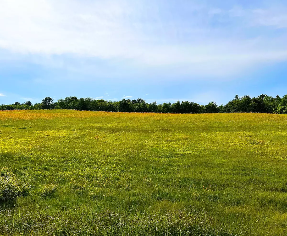 Waldoboro, ME 04572,525 Bremen RD