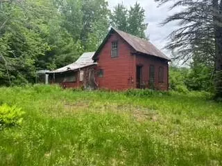 Fryeburg, ME 04037,89 S Chatham RD