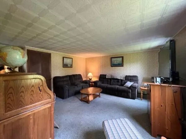 South Thomaston, ME 04858,571 St George RD
