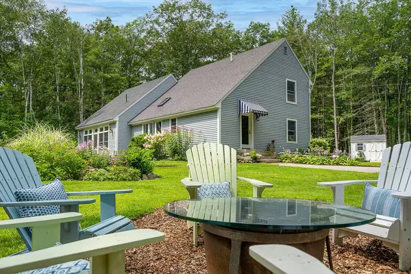 54 Cole Benson RD, Kennebunkport, ME 04046