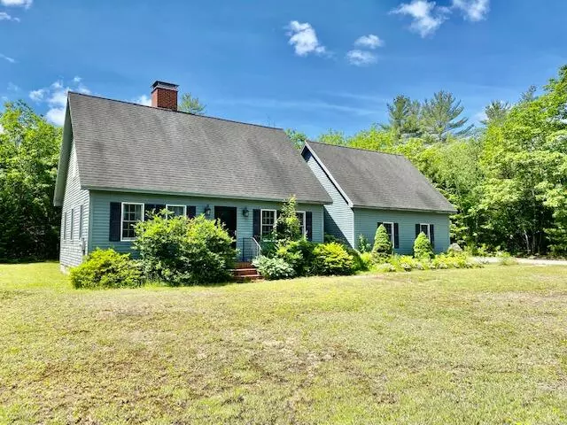 69 Saco Woods DR, Cornish, ME 04020