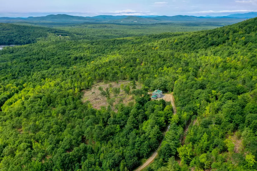 96 Country DR, Denmark, ME 04022