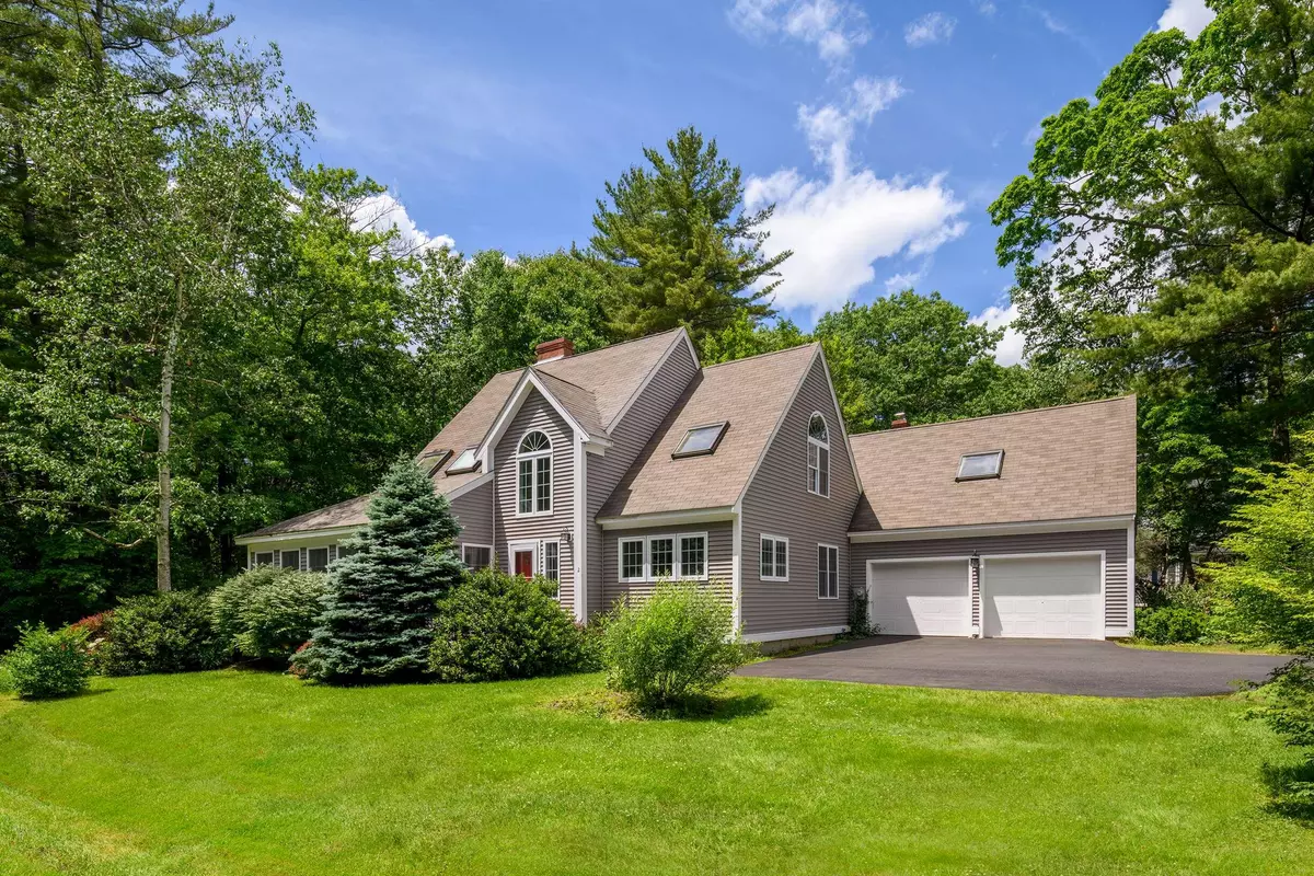 York, ME 03909,2 Ash LN