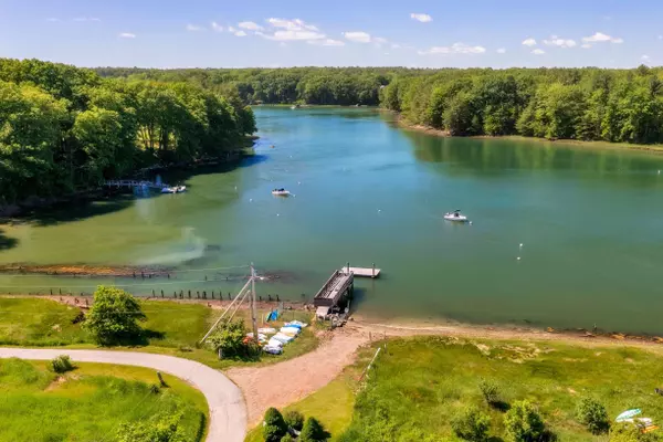 York, ME 03909,2 Ash LN