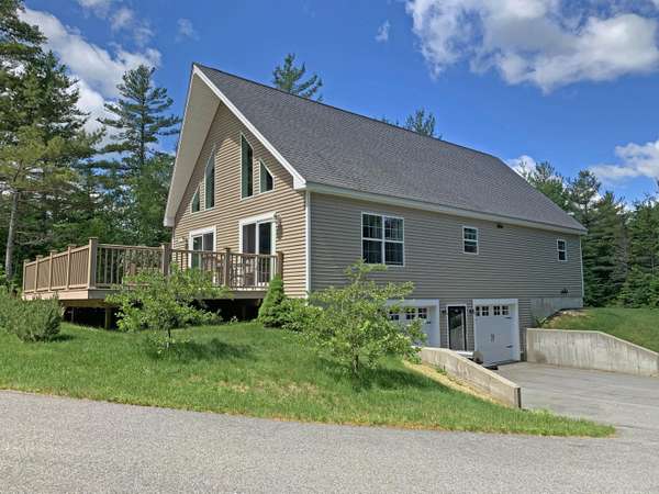 Surry, ME 04684,26 Tufts CT