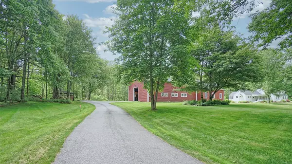 Freeport, ME 04032,107 Wolfe's Neck RD