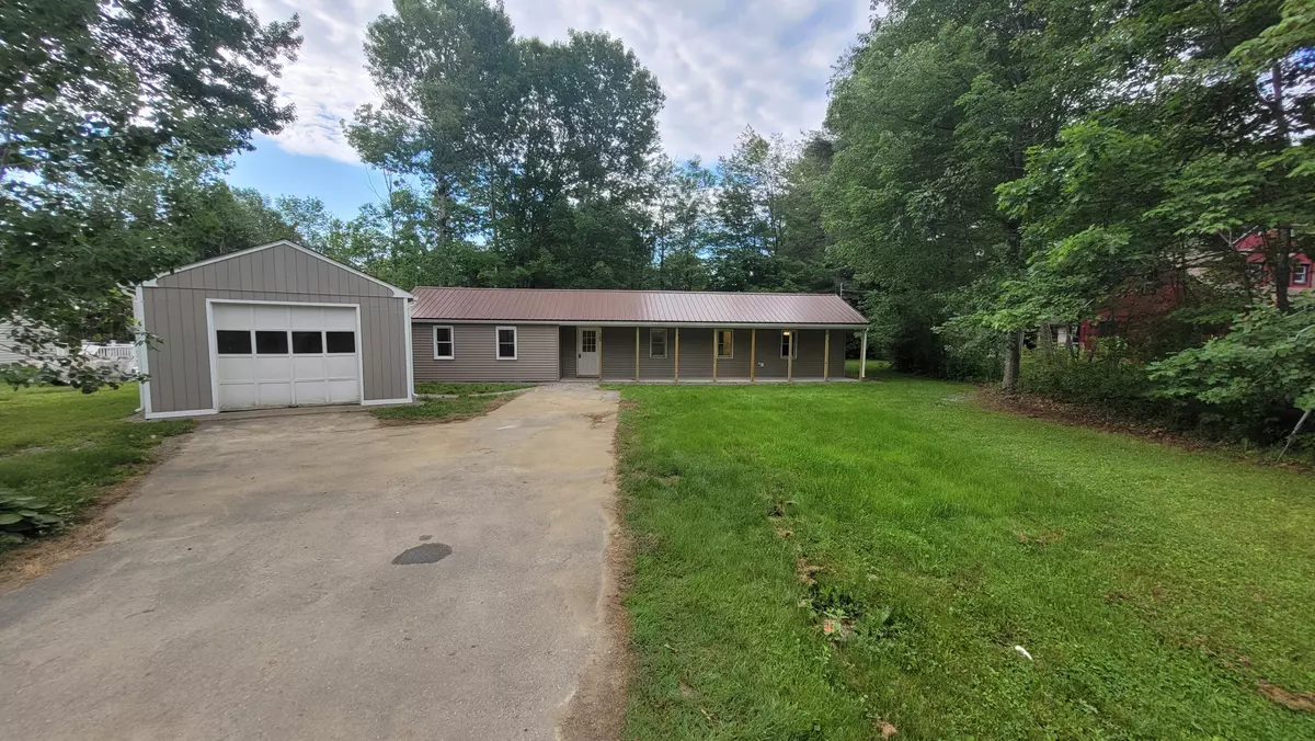 Newport, ME 04953,25 Pine ST