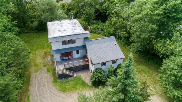 Newcastle, ME 04553,180 Mills RD