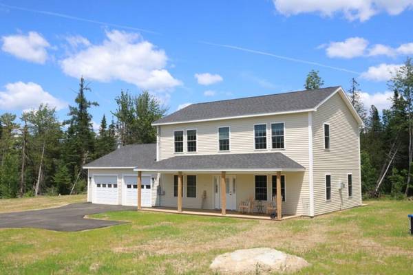 40 Magnolia Hill RD,  Bangor,  ME 04401