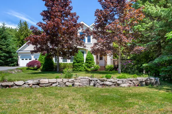 41 Jordan Pond RD, Mount Desert, ME 04675