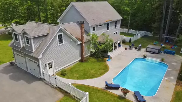 Hampden, ME 04444,46 Frances DR
