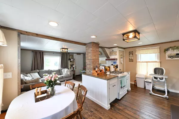 Mattawamkeag, ME 04459,45 Hathaway RD