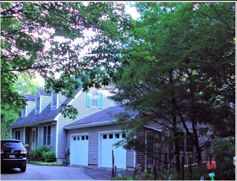 30 Cleftstone RD, Bar Harbor, ME 04609