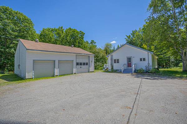 14 Bass RD, Madison, ME 04950