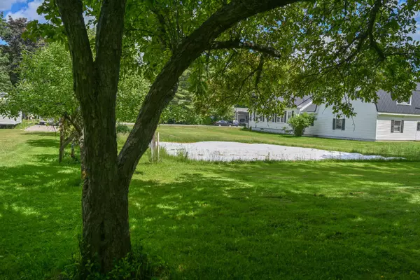 Old Town, ME 04468,569 Brunswick ST