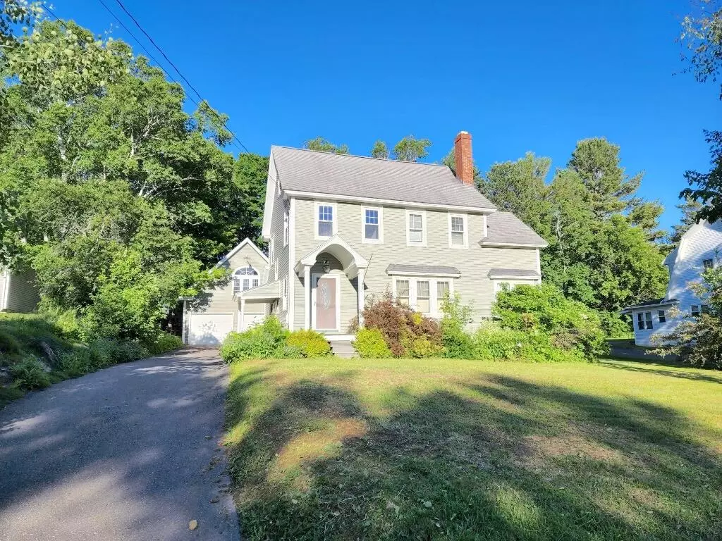 Presque Isle, ME 04769,45 Barton ST