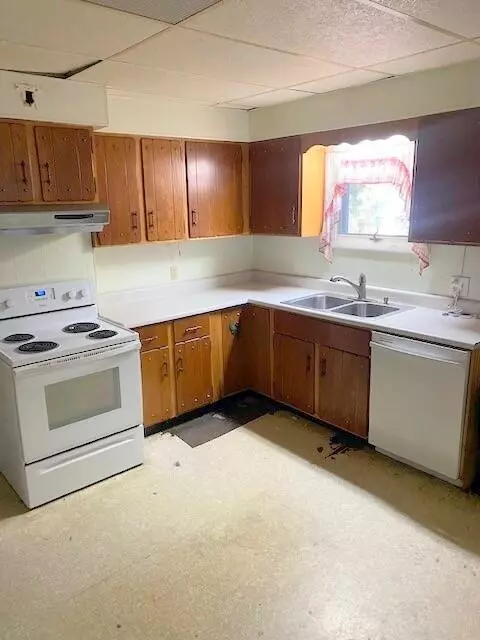 Waterville, ME 04901,9-11 Ticonic ST