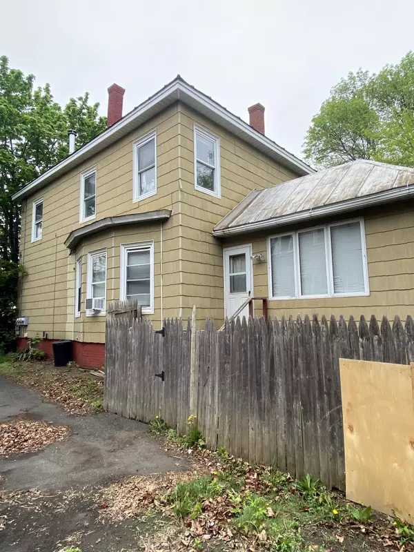 Waterville, ME 04901,9-11 Ticonic ST