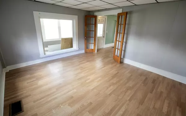 Old Town, ME 04468,125 Main ST