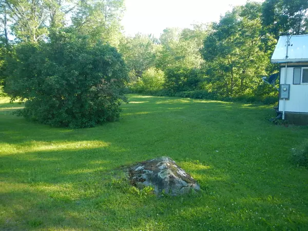 Mattawamkeag, ME 04459,216 Hathaway RD