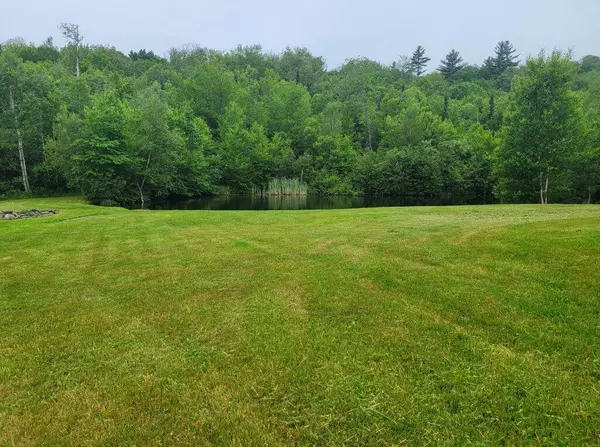 Freedom, ME 04941,113 Rollins RD