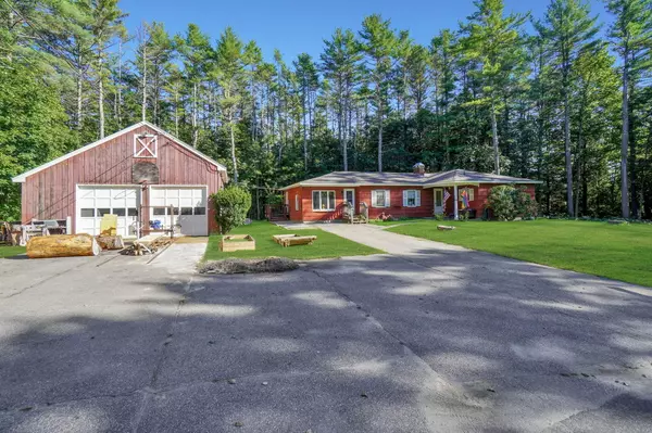 Lisbon, ME 04252,17 Summer ST