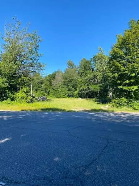 1905 Augusta RD, Bowdoin, ME 04287