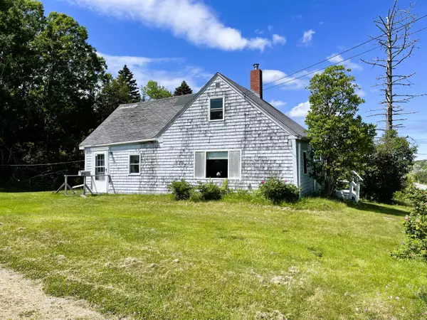 22 Rim RD, Machiasport, ME 04655