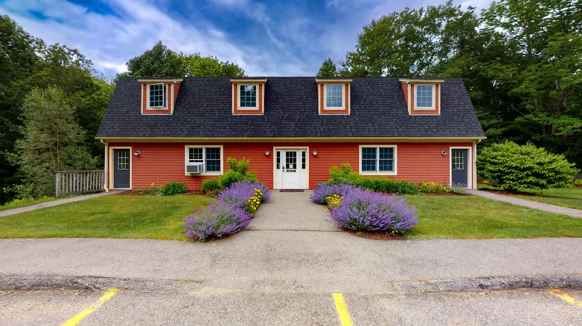 Rockport, ME 04856,377 Commercial ST